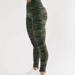 SURFACE POWER LEGGING